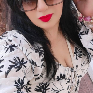 Housewife_Lata
