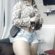 CurvyMom